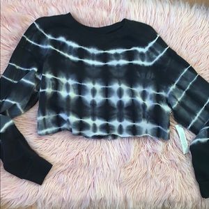 Tye dye crop top long sleeve